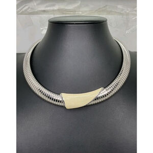 Vintage Monet Silvertone & Cream Enamel Collar Necklace 16" EUC